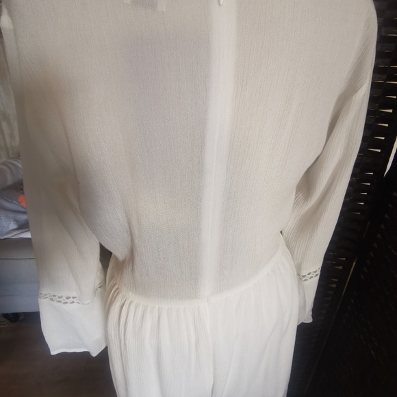 Ladies one piece - Picture 3 of 3